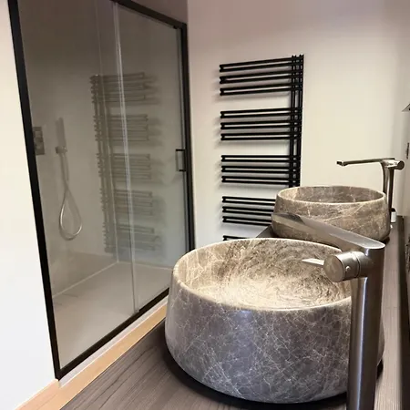 Lakeside Ferienhaus *